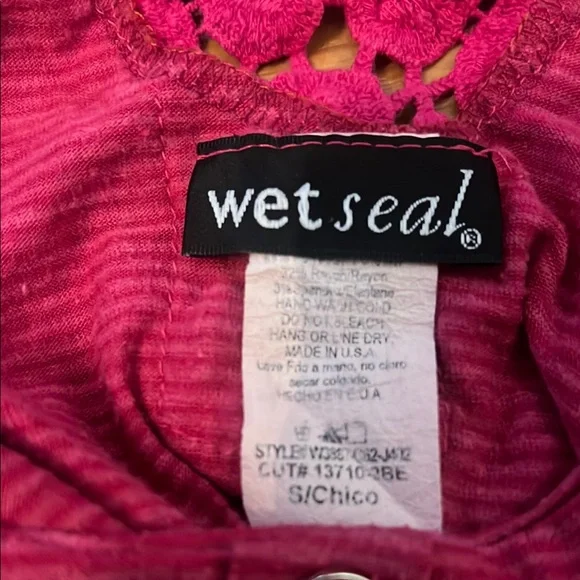 🚨 3 for $15 🚨 Women's Pink Sleeveless Top - Picture 5 of 5